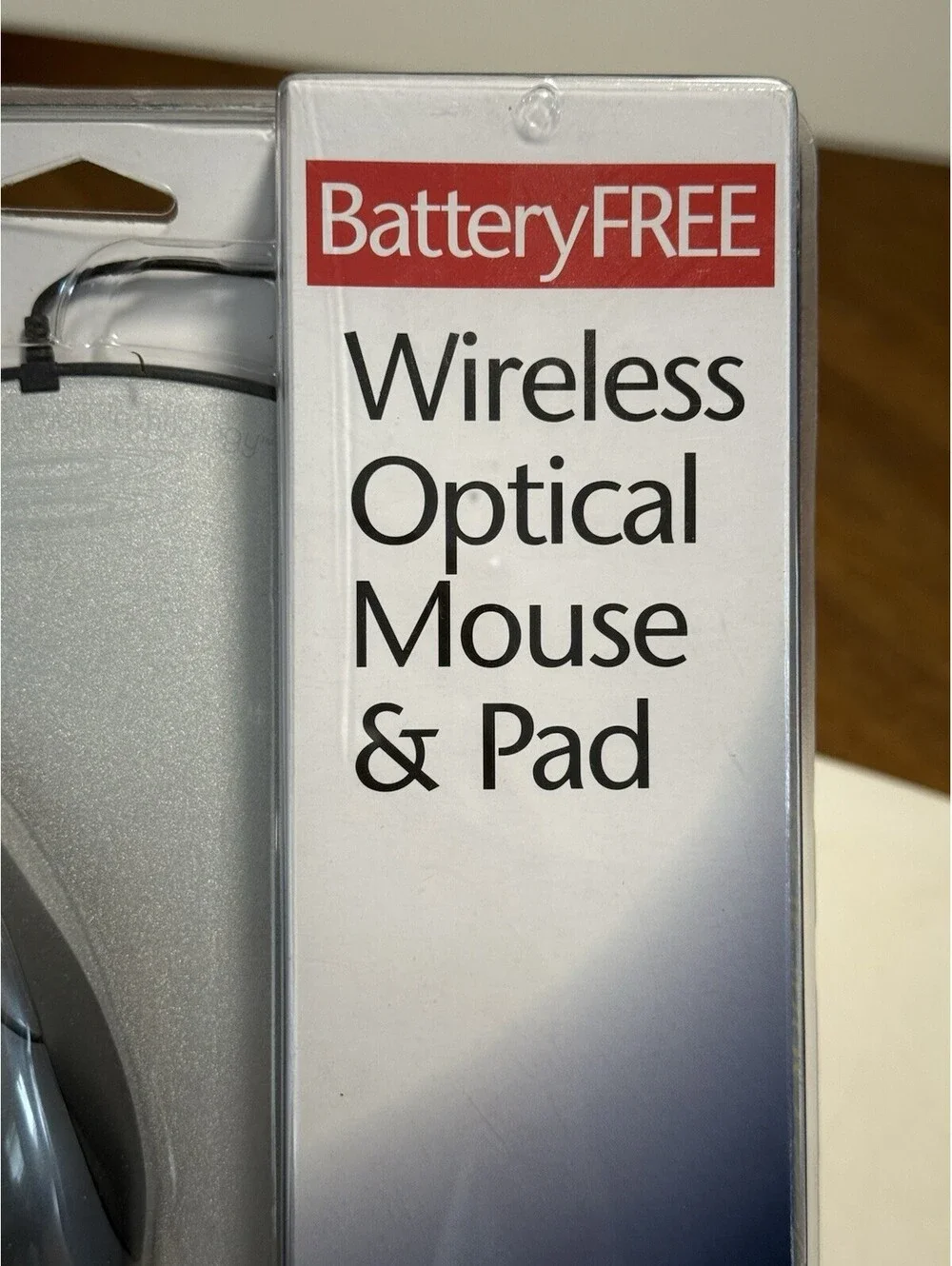 Key Connection Battery-Free Eco-Friendly Wireless Optical Silver Mouse & Pad